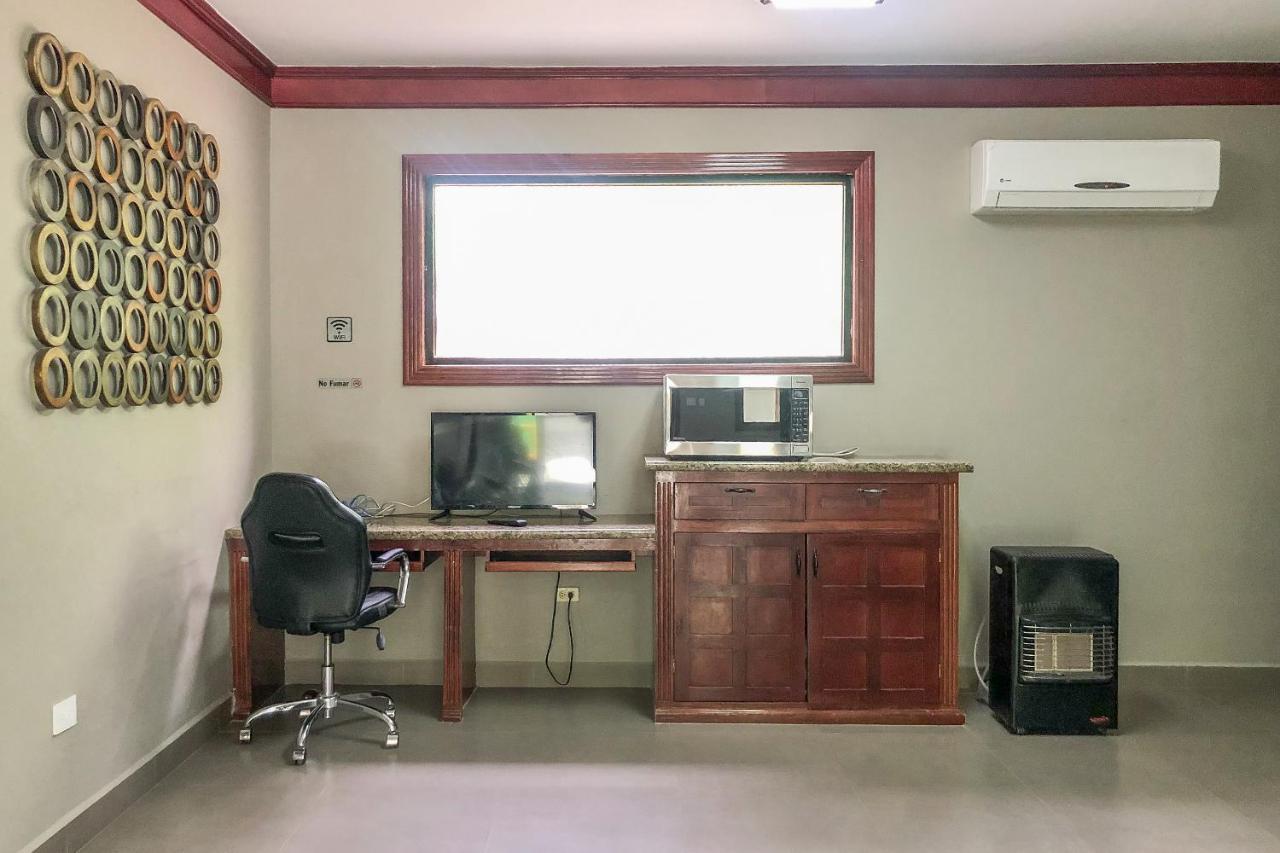 Capital O Palms Hotel, Acuna Ciudad Acuña المظهر الخارجي الصورة